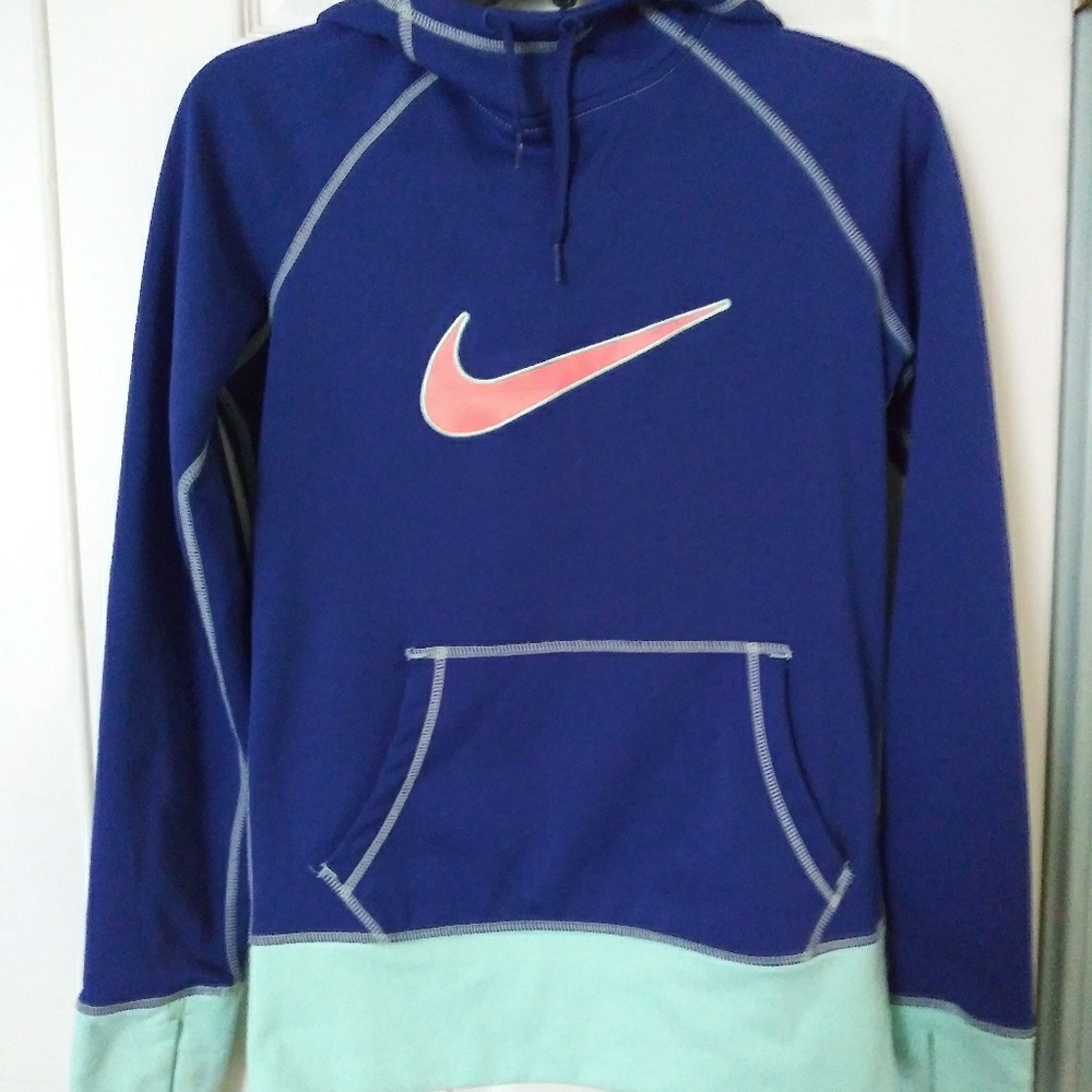 Nike Thermal Fit Hoodie